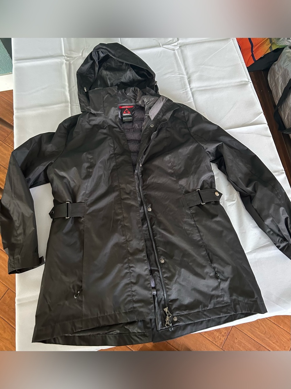 NWOT Gerry Womens S 3-In-1 Rain
Systems Outer Black Jacket Inner Gray
Puffer